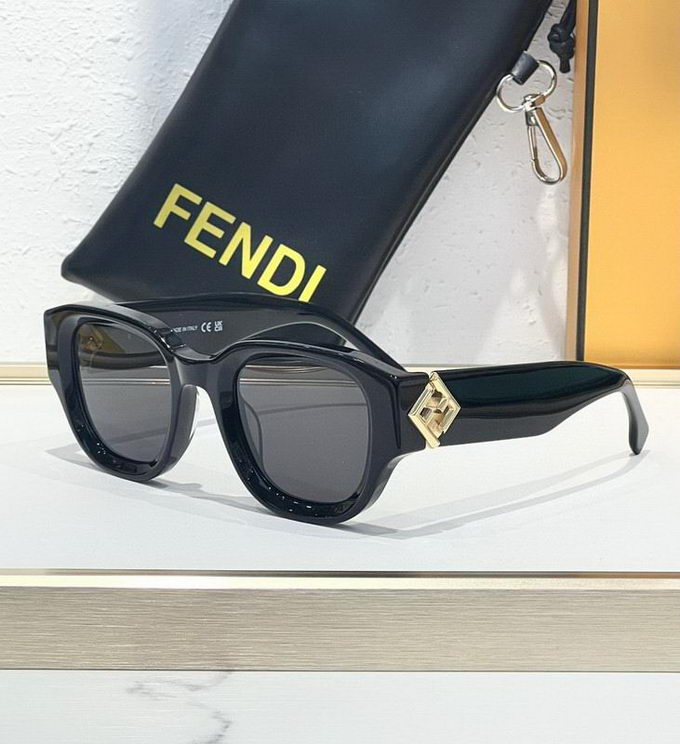 Fendi Sunglasses ID:20250529-390